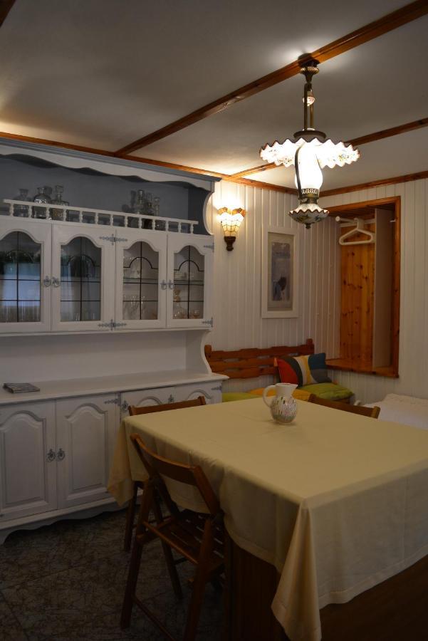 Remvi Apartment Hydra  Bagian luar foto